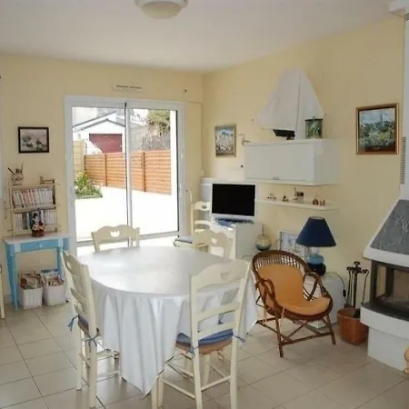 House Maison 6 Personnes Proche Centre Historique 別荘
